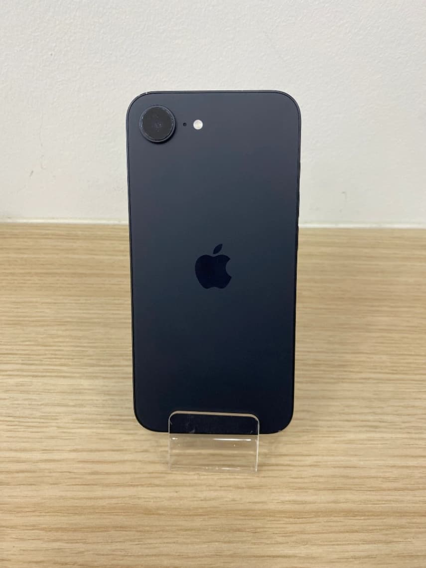 iPhone 16e - 128 GO - Batterie neuve - Grade A