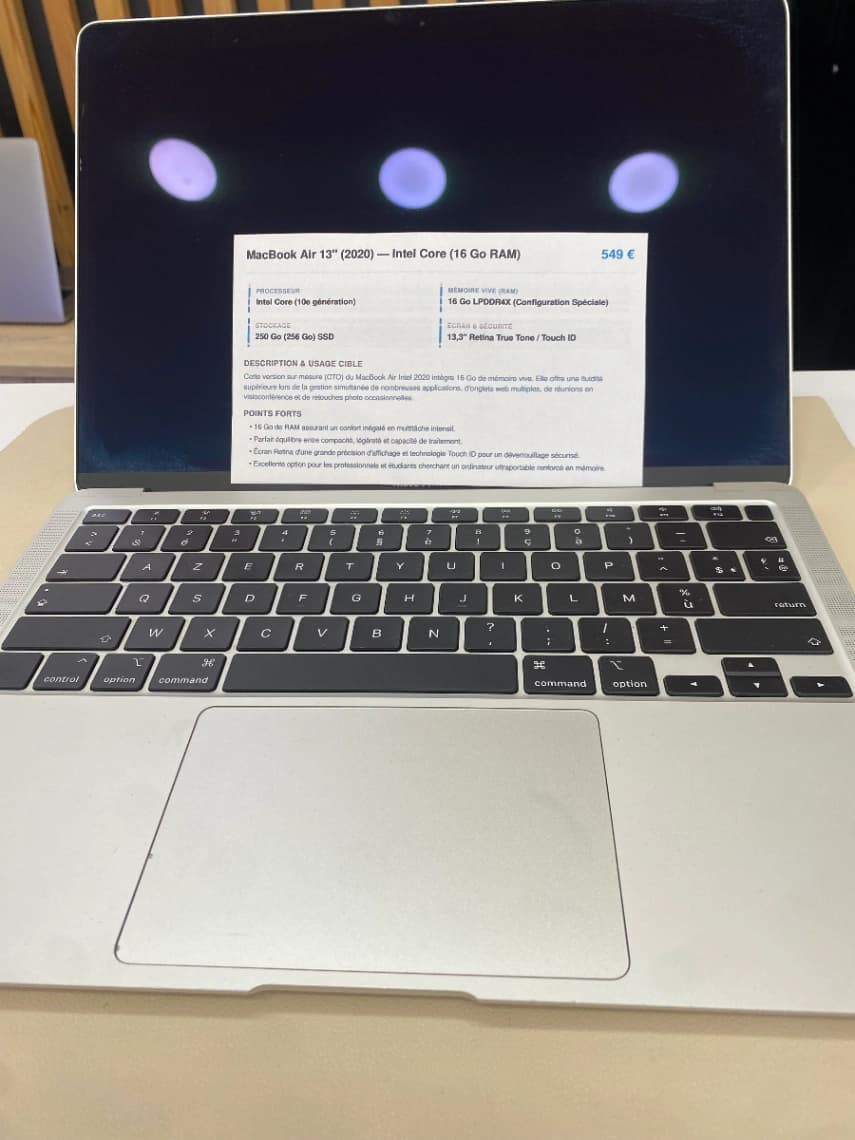 MacBook Air 2020 - 250 GO de stockage - 16 GO RAM