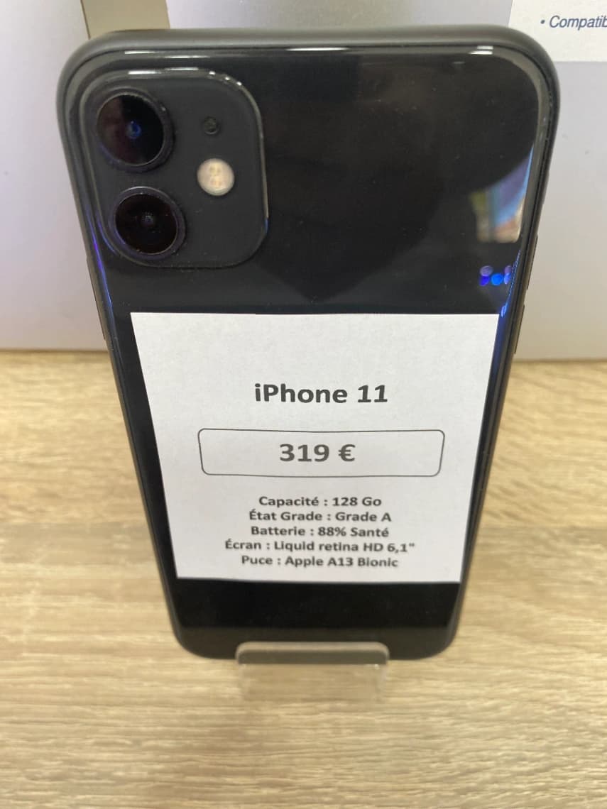 iPhone 11 - 128 GO -